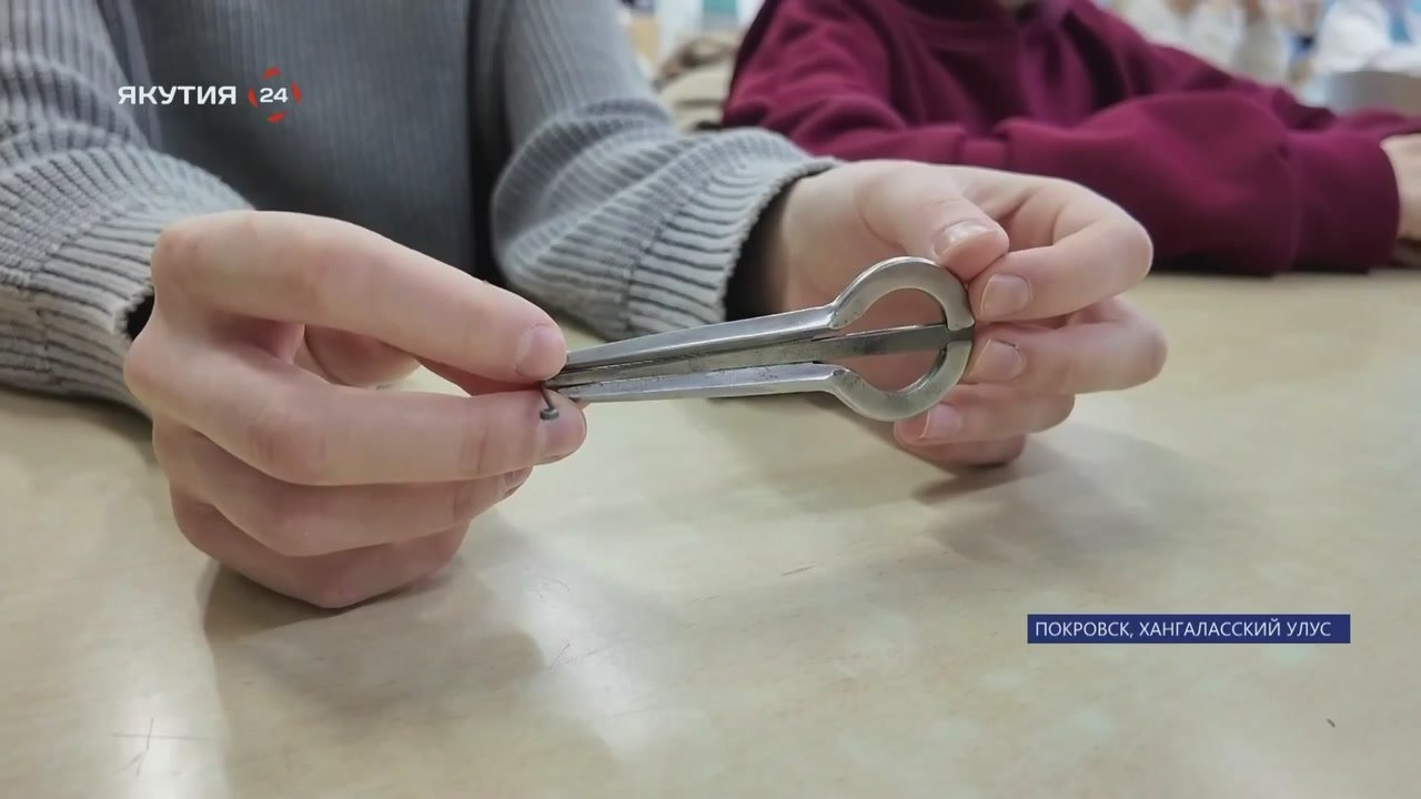 НОВОСТИ. Проект «Творческая мастерская «Хомус эйгэтэ» («Хомусная среда») прибыл в Хангаласский улус Этот проект реализуется по районам республики сотрудниками Музея и Центра хомуса народов мира на средства гранта главы...