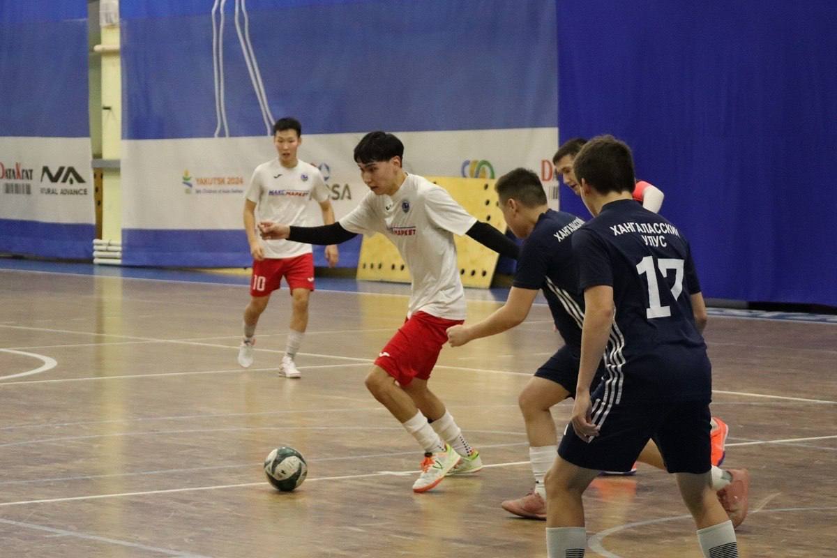 Хангаласский улус стал обладателем Кубка Минспорта Якутии по футзалу