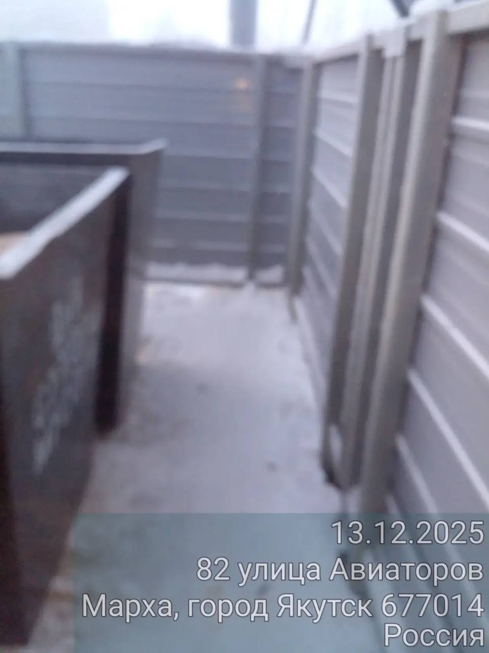 Муниципальными дворниками Гагаринского округа проводится ежедневная работа по подбору мусора на общественных санитарных точках, общественных пространствах и территории округа Муниципальными дворниками Гагаринского округа проводится ежедневная работа по подбору мусора на общественных санитарных точках, общественных пространствах и территории округа