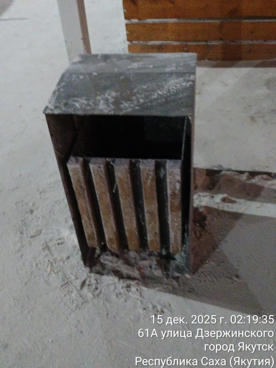 Ежедневная работа муниципальных дворников Ежедневная работа муниципальных дворников