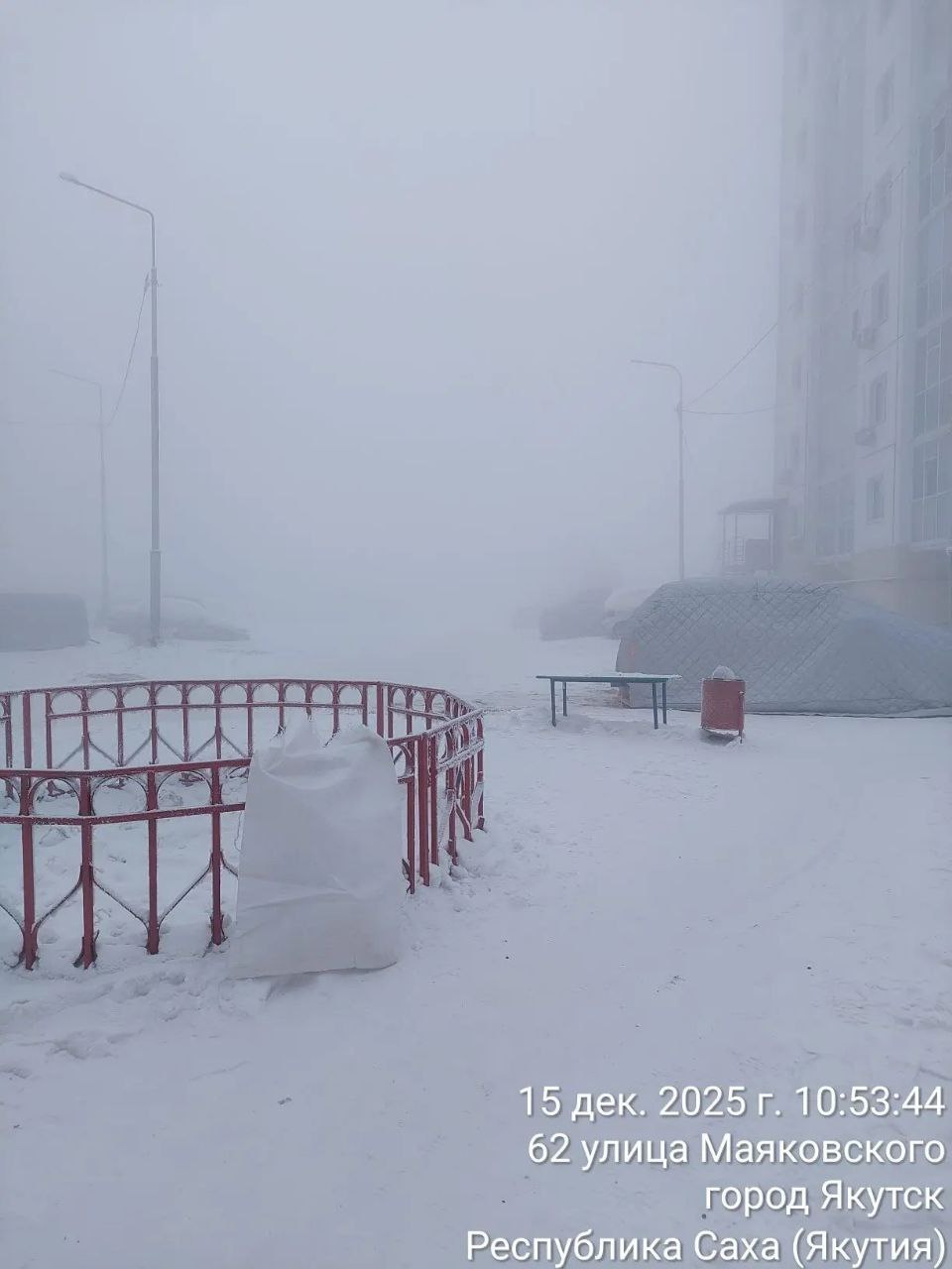 Сегодня наши дворники выполнили очередной комплекс работ по благоустройству территории Сайсарского округа: Сегодня наши дворники выполнили очередной комплекс работ по благоустройству территории Сайсарского округа: