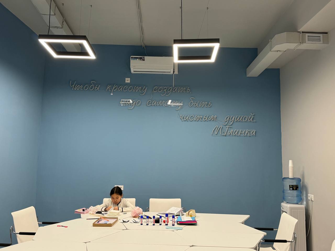 В Якутске торжественно открыли молодежный центр «Патриот» В Якутске торжественно открыли молодежный центр «Патриот»