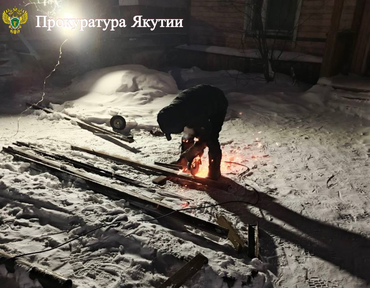 Организована проверка по факту нарушения прав жителей г. Ленска на обеспечение холодным водоснабжением Организована проверка по факту нарушения прав жителей г. Ленска на обеспечение холодным водоснабжением