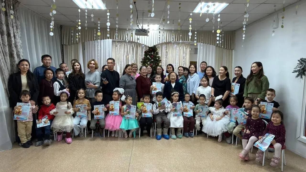 Якутск отметил итоги конкурса «Юные таланты — любимому городу»: более 200 семей объединились в творчестве для столицы! Якутск отметил итоги конкурса «Юные таланты — любимому городу»: более 200 семей объединились в творчестве для столицы!