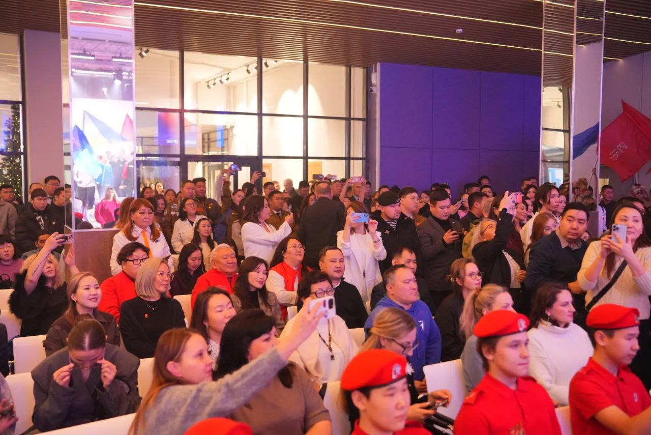 Евгений Григорьев: Сегодня открыли Молодежный центр «Патриот» Евгений Григорьев: Сегодня открыли Молодежный центр «Патриот»