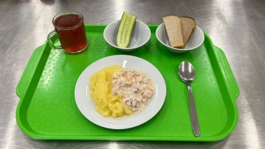 Чем кормят наших детей в школе?