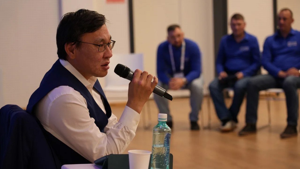 Георгий Михайлов оценил перспективы участников программы "Якутия – Земля героев"