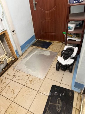 #пишут. На Строда, 16 заливает теперь внутри! Подали заявку в 8:56 в УК «Эдельвейс», до сих пор нет сантехников