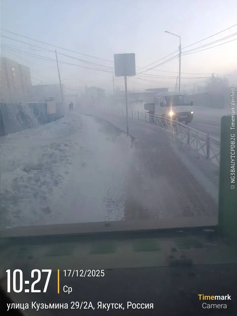 Подрядчик Управы Гагаринского округа проводит работы по уборке тротуаров, работы ведутся на улицах Курнатовского, Можайского, Кузьмина, автостраде 50 лет Октября и Хатынг-Юряхском шоссе Подрядчик Управы Гагаринского округа проводит работы по уборке тротуаров, работы ведутся на улицах Курнатовского, Можайского, Кузьмина, автостраде 50 лет Октября и Хатынг-Юряхском шоссе