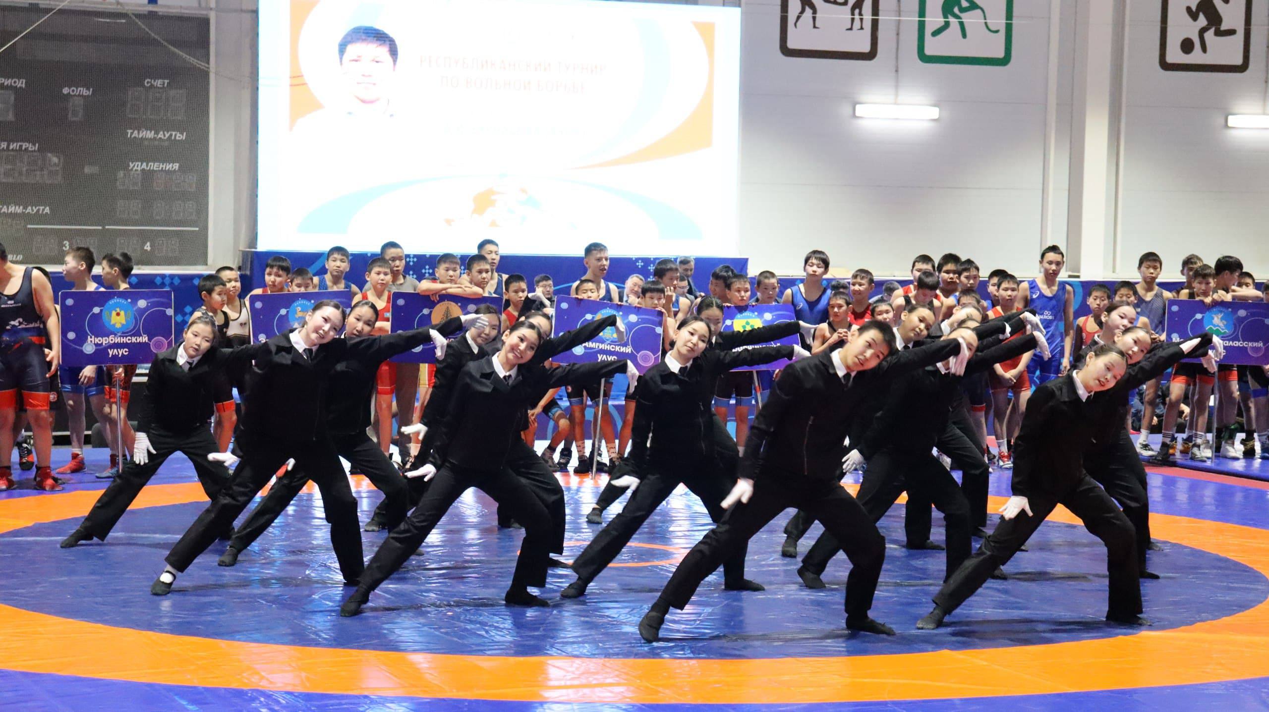 Усть-Алданском улусе состоялся республиканский турнир по вольной борьбе памяти Александра Бурнашева Усть-Алданском улусе состоялся республиканский турнир по вольной борьбе памяти Александра Бурнашева