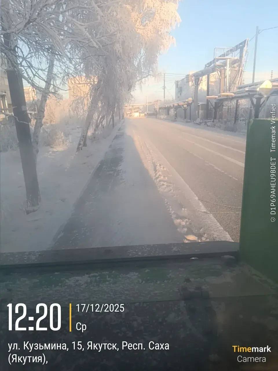 Подрядчик Управы Гагаринского округа проводит работы по уборке тротуаров, работы ведутся на улицах Курнатовского, Можайского, Кузьмина, автостраде 50 лет Октября и Хатынг-Юряхском шоссе Подрядчик Управы Гагаринского округа проводит работы по уборке тротуаров, работы ведутся на улицах Курнатовского, Можайского, Кузьмина, автостраде 50 лет Октября и Хатынг-Юряхском шоссе