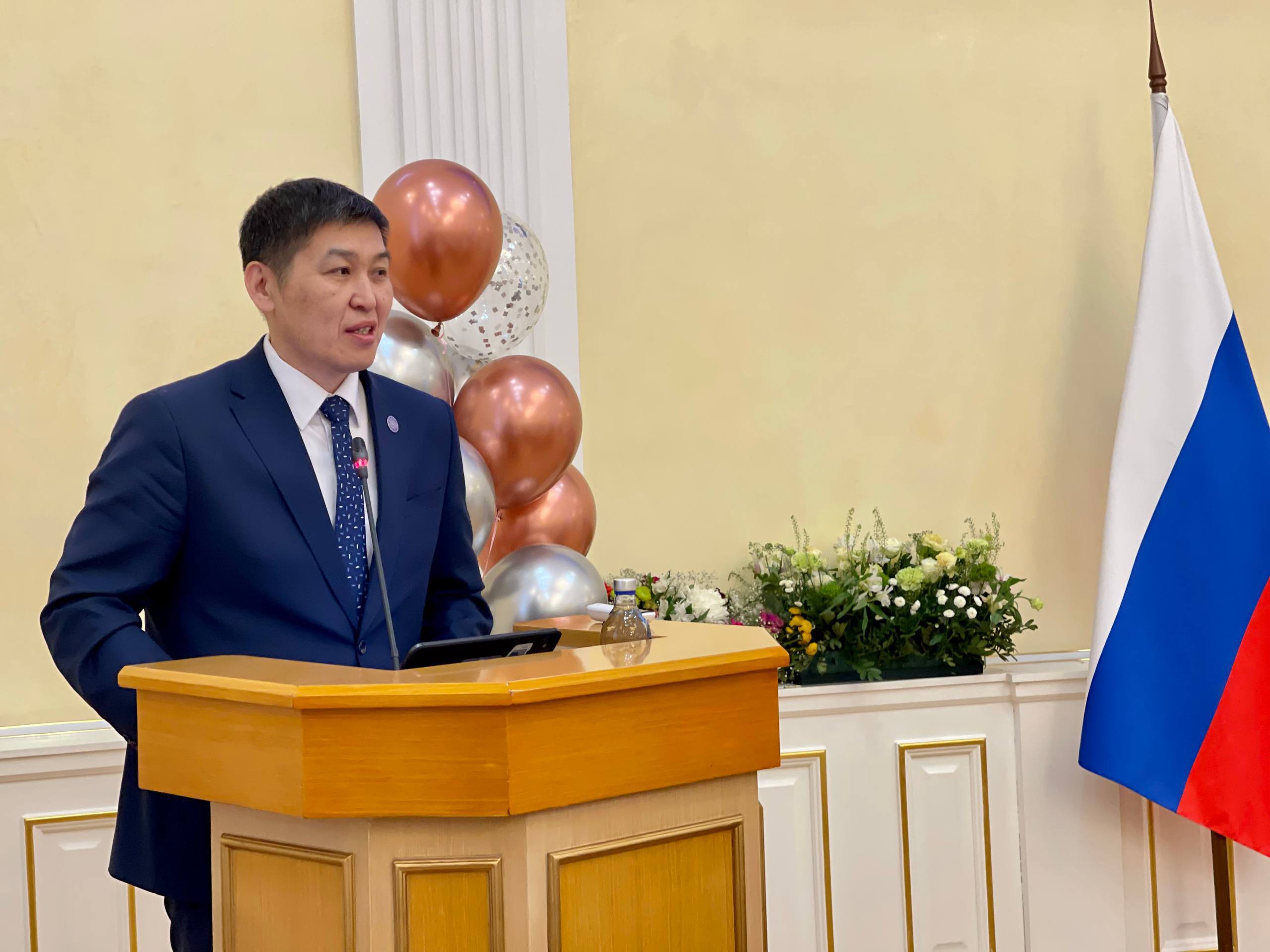 Сегодня мы отмечаем 25-летие введения ЕГЭ в Якутии и юбилей Центра мониторинга качества образования Министерства образования и науки нашей республики! Сегодня мы отмечаем 25-летие введения ЕГЭ в Якутии и юбилей Центра мониторинга качества образования Министерства образования и науки нашей республики!