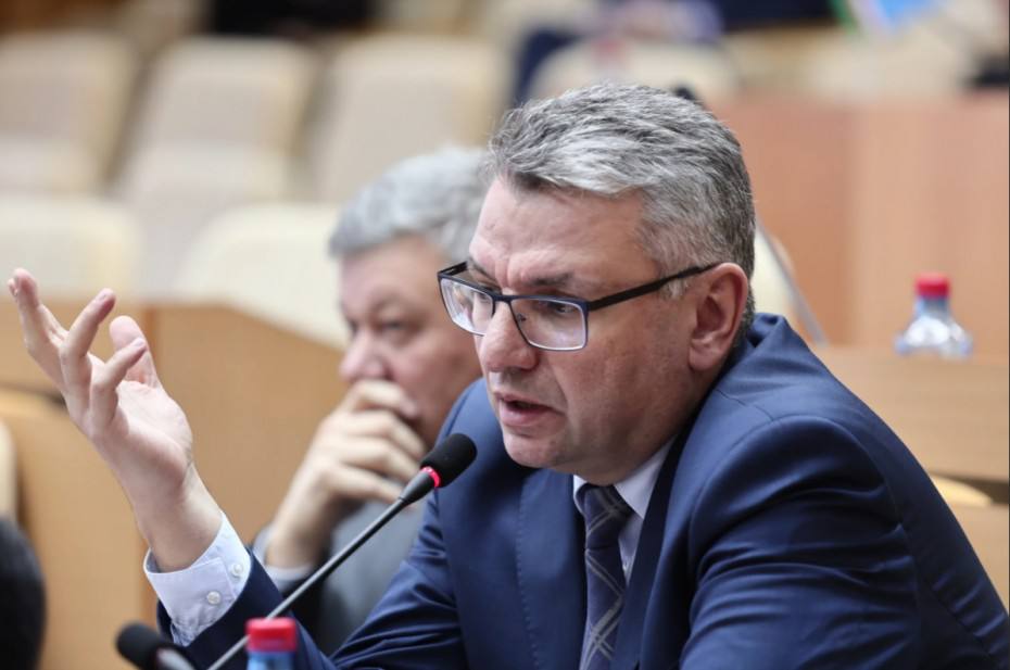 Гаврил Парахин: Айсен Николаев в своём Послании, безусловно, затронет вопросы, требующие незамедлительного решения