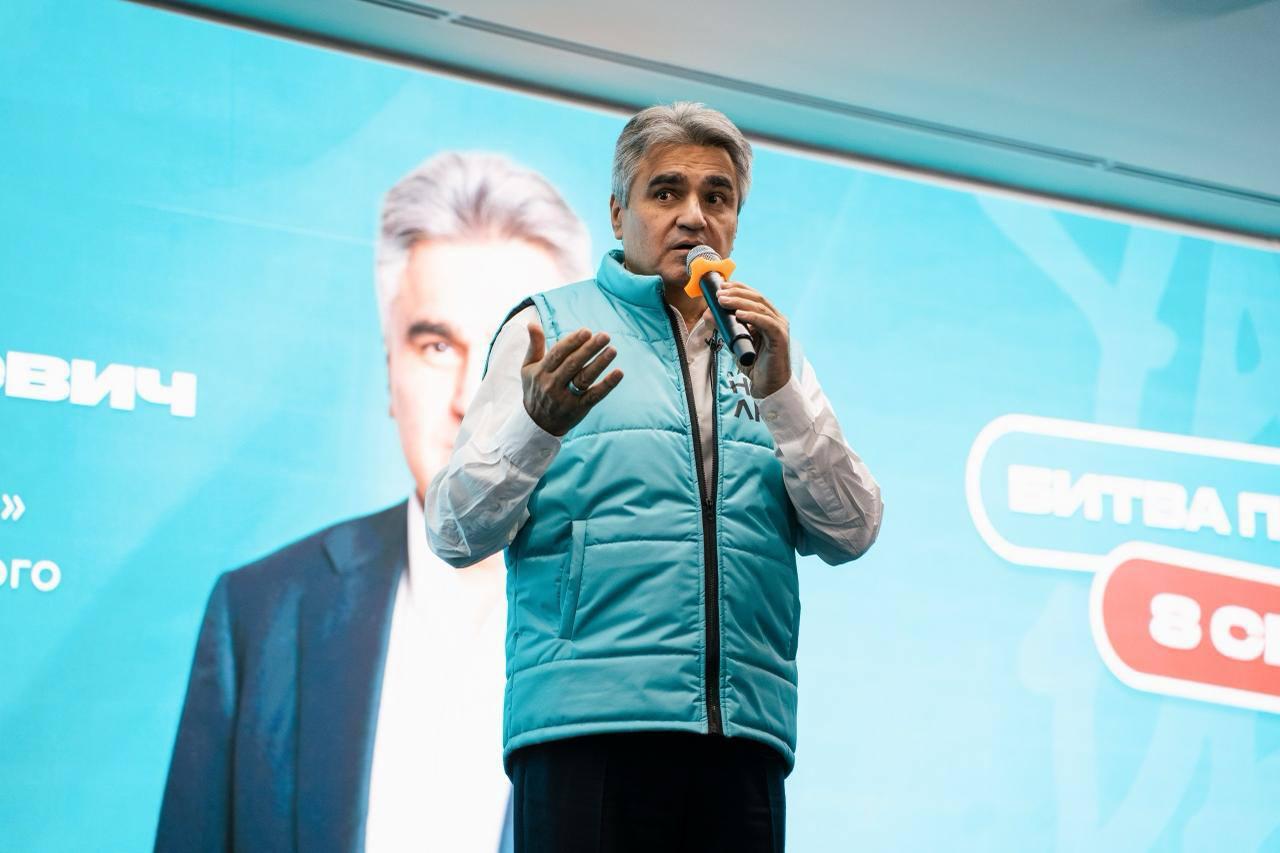 В Якутии партия «Новые люди» помогла студентам запустить необычный сервис выгула домашних животных