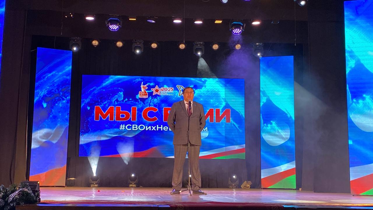 #СВОихНеБросаем. Вместе — мы сила: большой улусный благотворительный концерт «МЫ С ВАМИ» в г. Покровске В Центре культуры и народного творчества «Саргы тусулгэтэ» прошел районный благотворительный концерт в поддержку... #СВОихНеБросаем. Вместе — мы сила: большой улусный благотворительный концерт «МЫ С ВАМИ» в г. Покровске В Центре культуры и народного творчества «Саргы тусулгэтэ» прошел районный благотворительный концерт в поддержку...