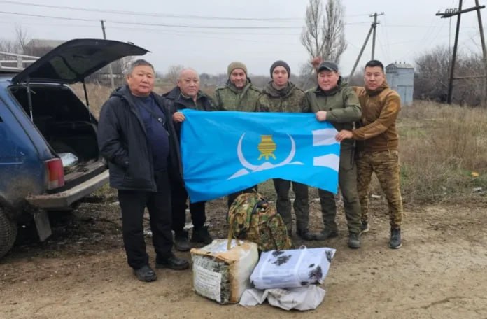 Бойцы из Якутии в зоне СВО получают новогодние подарки от земляков