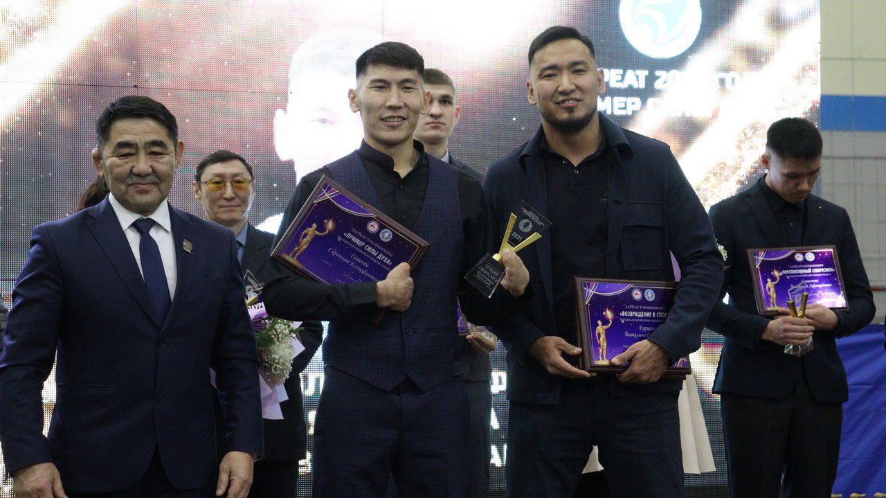 В Якутии назвали лучших по адаптивным видам спорта В Якутии назвали лучших по адаптивным видам спорта