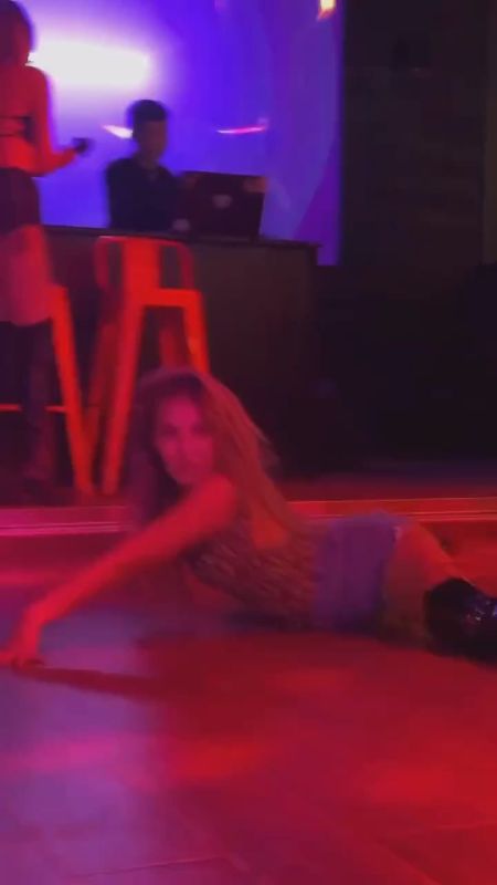 ����������? Hot performance ������� ������� sardaana_lykina