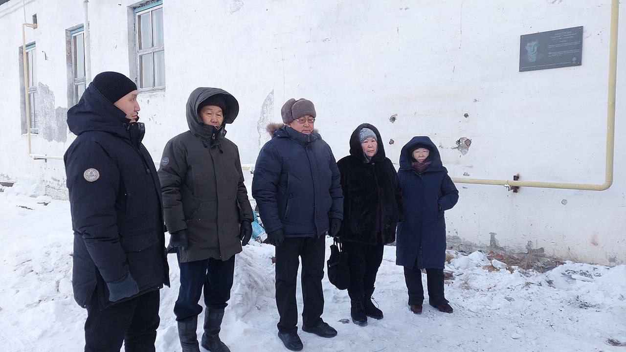 Бииргэ лэлээбит уолаттарыгар аналлаах йдбнньк дуоскалары арыйдылар Бииргэ лэлээбит уолаттарыгар аналлаах йдбнньк дуоскалары арыйдылар