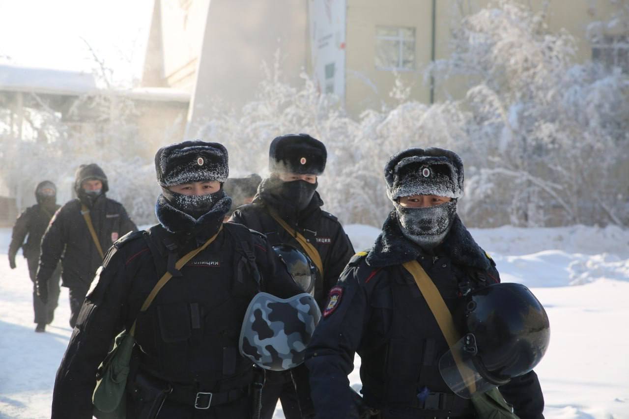 Ирина Волк: В Якутии мои коллеги оказывают помощь гражданам в условиях экстремальных морозов и плотного тумана Ирина Волк: В Якутии мои коллеги оказывают помощь гражданам в условиях экстремальных морозов и плотного тумана