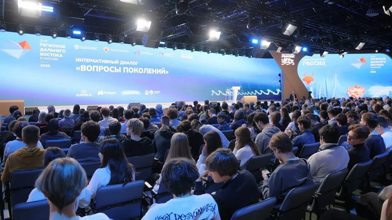 Якутия представила свой потенциал на фестивале "Дни регионов Дальнего Востока" в Москве