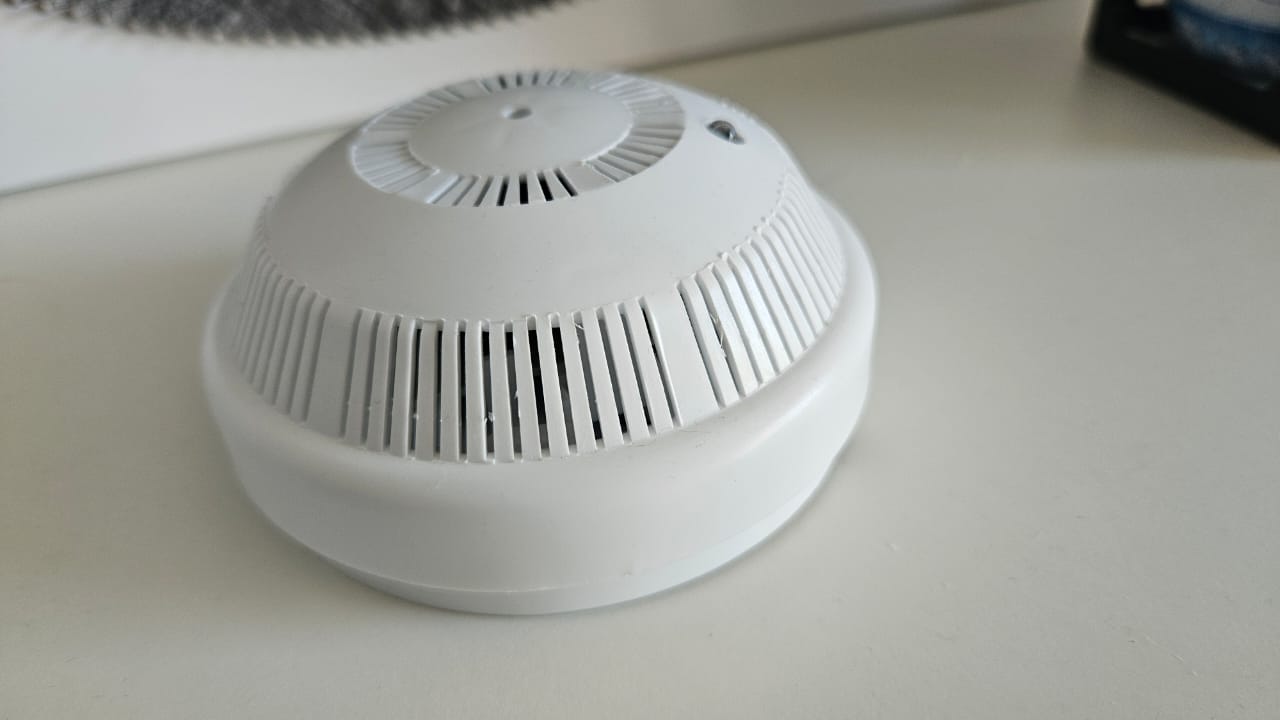 Пожарные извещатели установили в домах многодетных семей Якутии