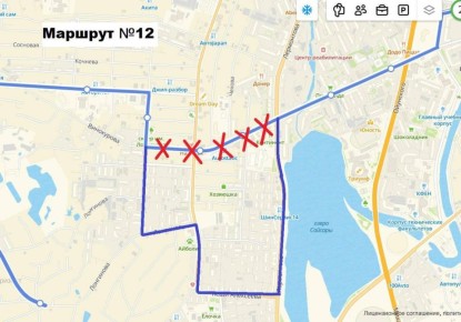 Автобусы изменили маршруты из-за аварии на улице Чайковского