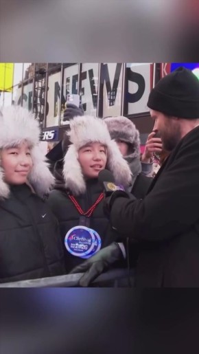 ����������� �� � ���� ����� ������ �� ����������� ������ Times Square NYC!!!