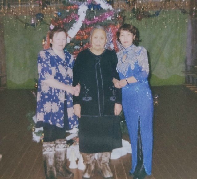 Саа дьыл салгына: урукку кэмтэн олох сайдыар диэри Саа дьыл салгына: урукку кэмтэн олох сайдыар диэри