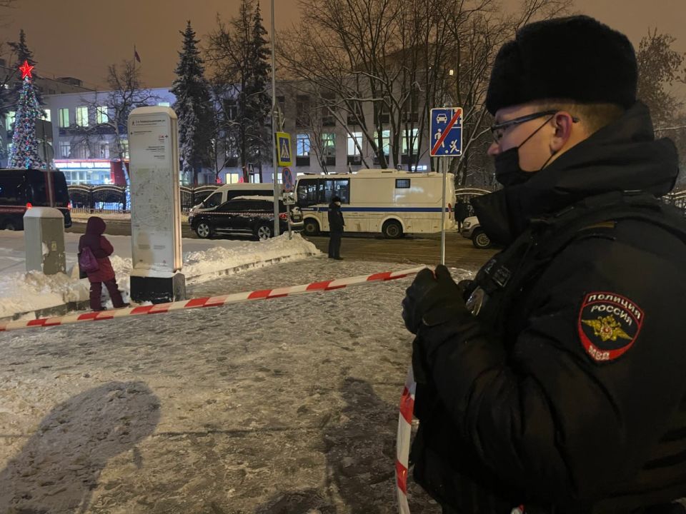 � ������ �� ����� ���������������� ������������, ������ � ����������� ���