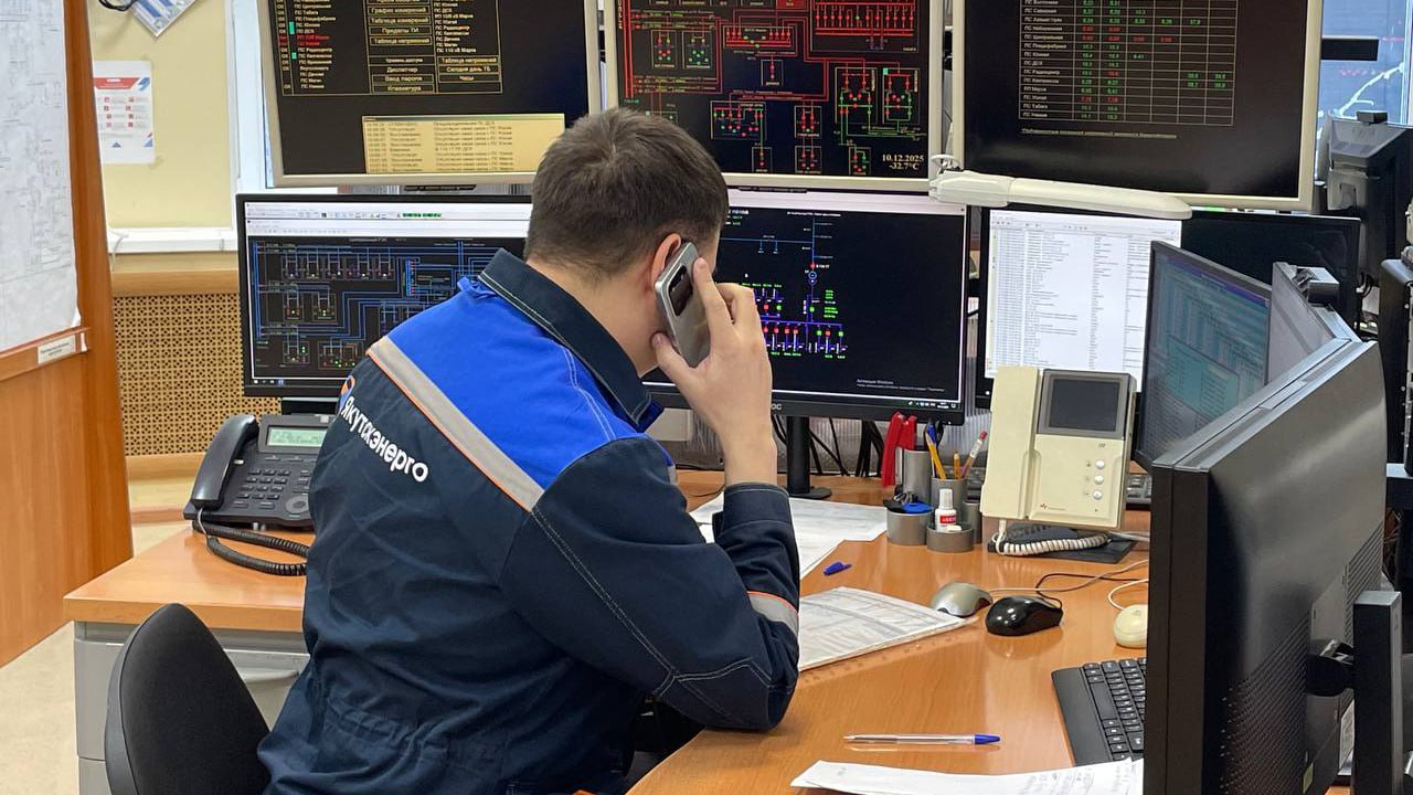 Восстановительные работы на воздушной линии "Агрошкола-1" в Якутске продлены