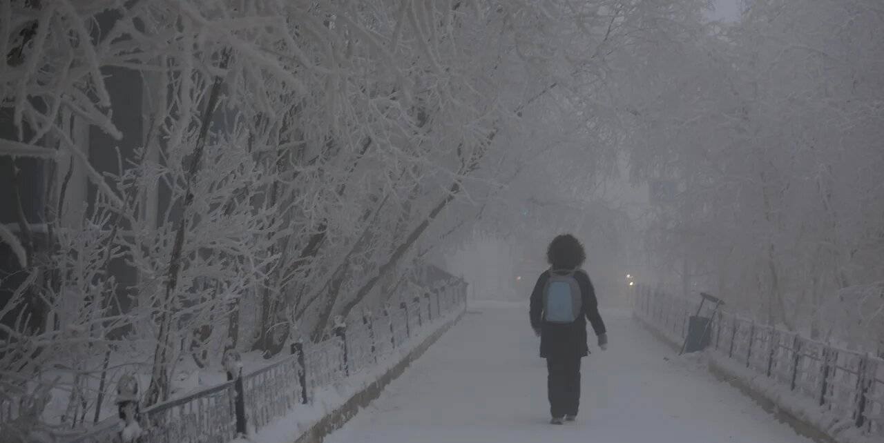 1 Из-за 48-градусных холодов у школьников в Якутске отменили занятия