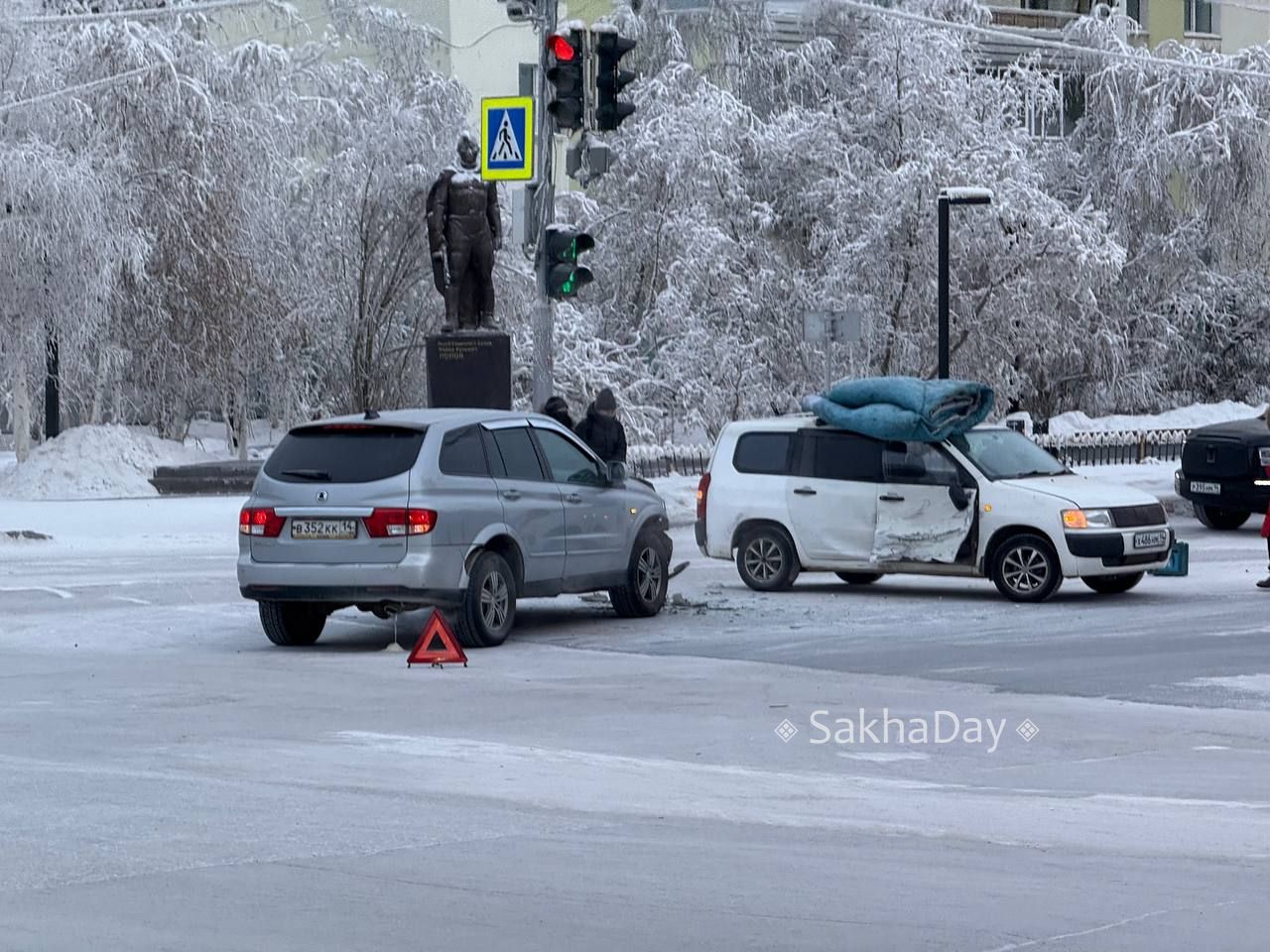 ДТП на Дзержинского. #дляsakhaday