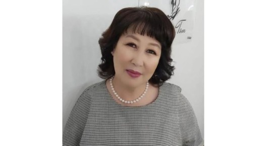 Учителю из Таттинского района присудили премию имени народного учителя Якутии Николая Афанасьева