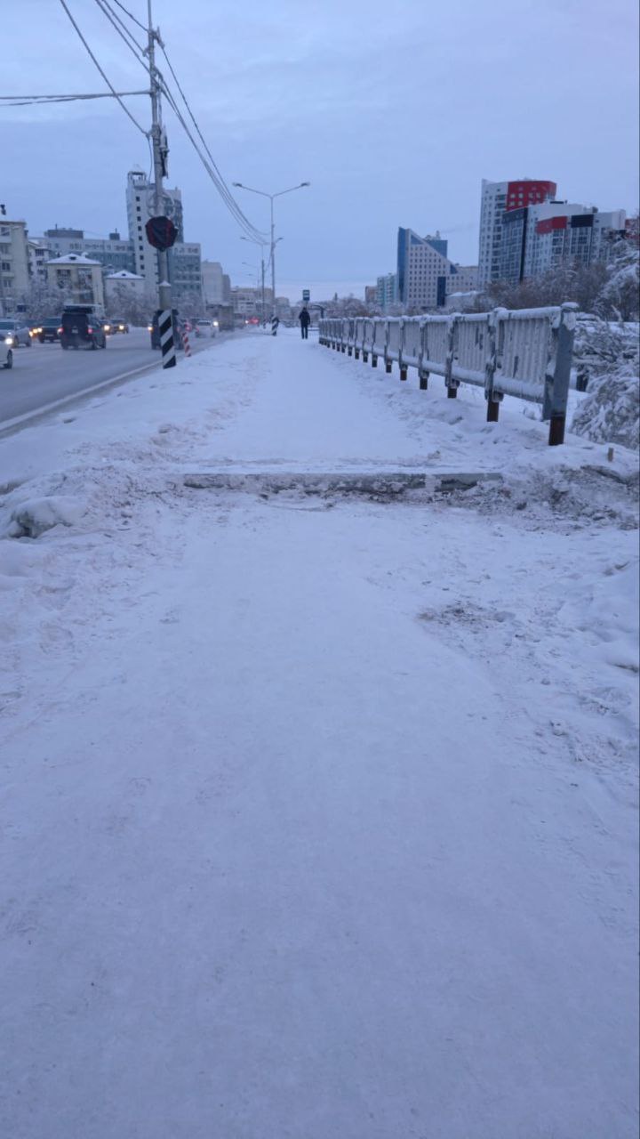 Ежедневно муниципальные дворники Губинского округа неустанно трудятся, обеспечивая качественную и своевременную расчистку снега Ежедневно муниципальные дворники Губинского округа неустанно трудятся, обеспечивая качественную и своевременную расчистку снега