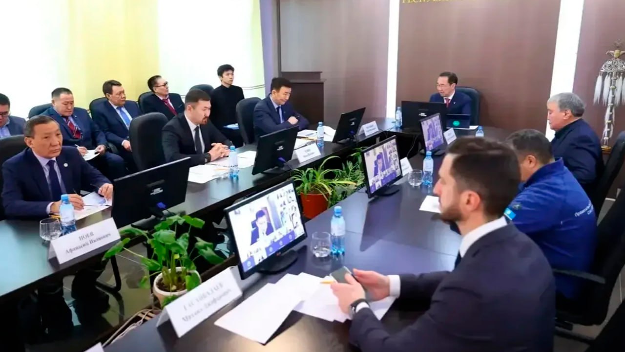 Айсен Николаев проверил подготовку к Ысыаху Олонхо в Кобяйском районе