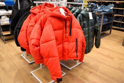 Пенсионерка украла пуховик, чтобы согреться