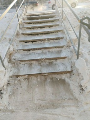 Сегодня наши дворники выполнили очередной комплекс работ по благоустройству территории Сайсарского округа: