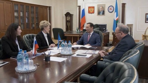 ����� �������� ������� � ������������ "����������" ����� ������ � ����� �� ������� ���