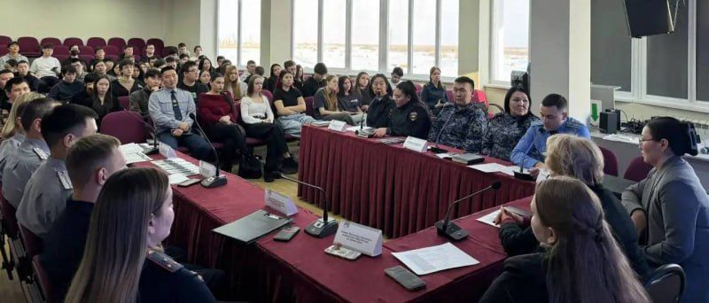 � ������ ������������ ����������� ������� ������� � �������� ��������������� � �������� ������������� ����������