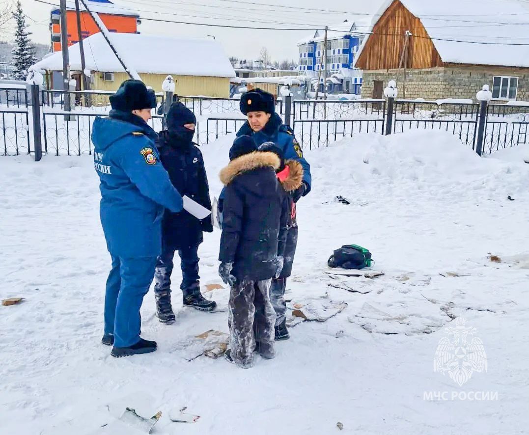 В Якутии стартовал 4 этап акции «Безопасный лед» В Якутии стартовал 4 этап акции «Безопасный лед»