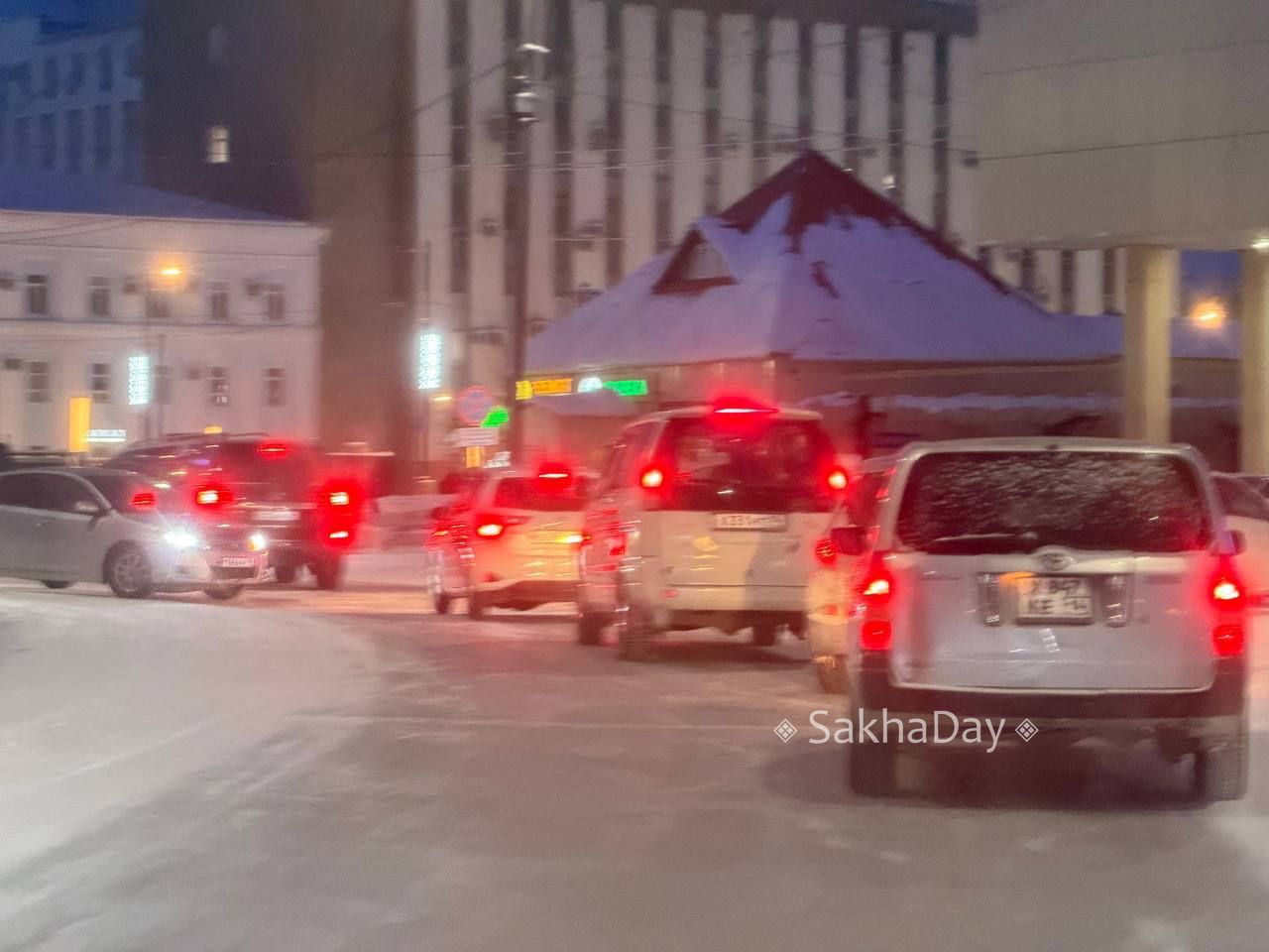 В Якутске ажиотаж в ТЦ перед праздником В Якутске ажиотаж в ТЦ перед праздником