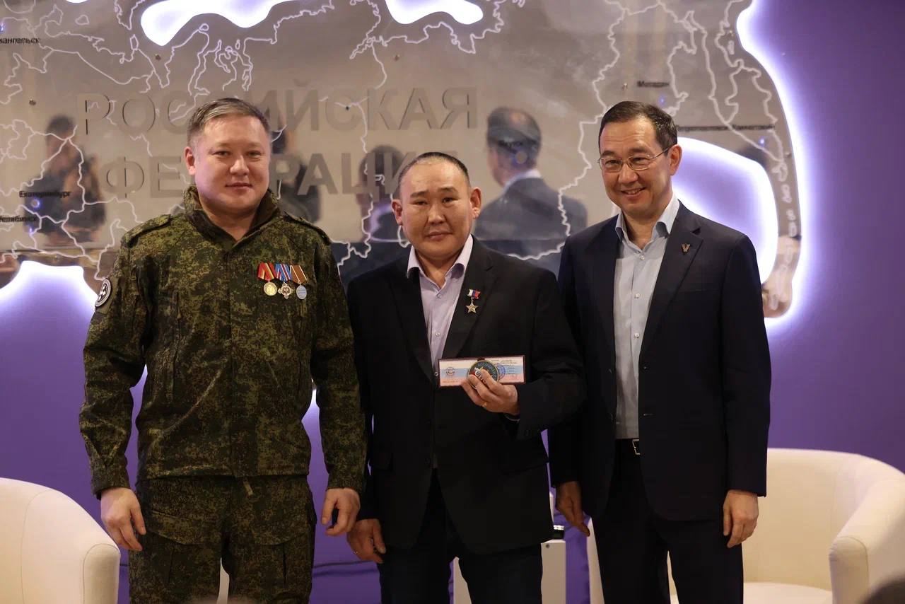 Айсен Николаев: Встретился сегодня в Молодёжном центре «Патриот» с ребятами из Ассоциации ветеранов СВО Якутии Айсен Николаев: Встретился сегодня в Молодёжном центре «Патриот» с ребятами из Ассоциации ветеранов СВО Якутии