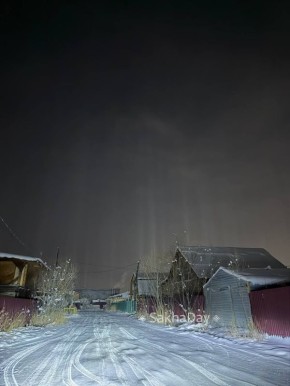 Световые столбы вчера ночью