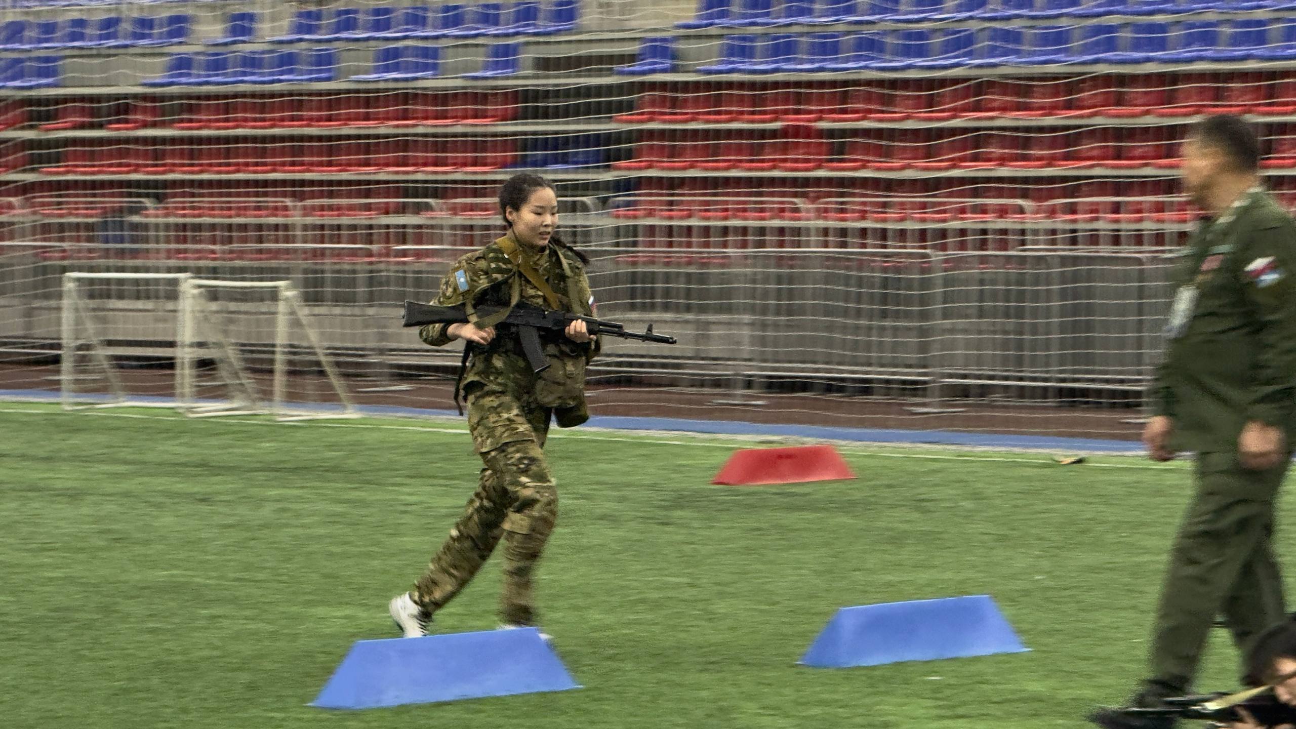 В Якутске проходит муниципальный этап военно-спортивных соревнований «Путь Воина» В Якутске проходит муниципальный этап военно-спортивных соревнований «Путь Воина»
