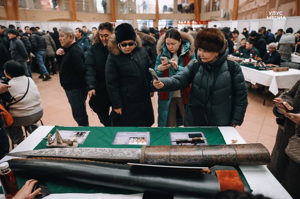 Юбилейная выставка «ДАРХАН УУС» собрала лучших кузнецов Якутии