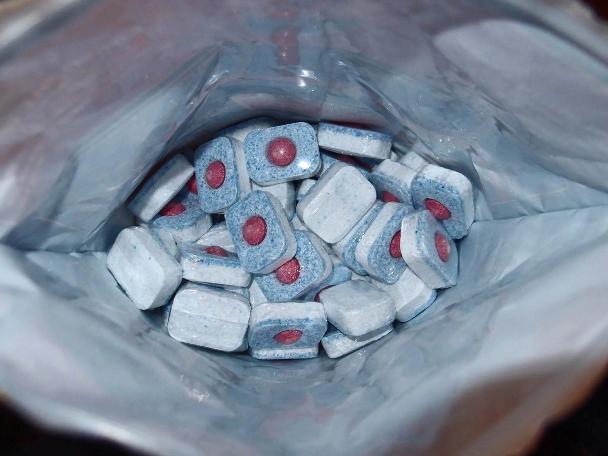 Шесть неожиданных способов использования таблеток для посудомоечной машины