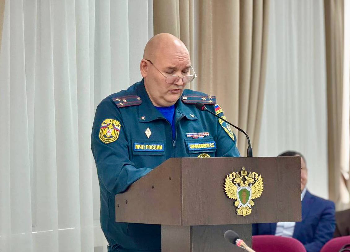 Под председательством заместителя прокурора республики Алексея Башмакова рассмотрены вопросы подготовки к паводкоопасному и пожароопасному сезону Под председательством заместителя прокурора республики Алексея Башмакова рассмотрены вопросы подготовки к паводкоопасному и пожароопасному сезону