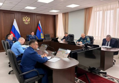 Под председательством заместителя прокурора республики Алексея Башмакова рассмотрены вопросы подготовки к паводкоопасному и пожароопасному сезону