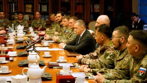 Госслужащий-боец СВО из Якутии принял участие во встрече с Юрием Трутневым